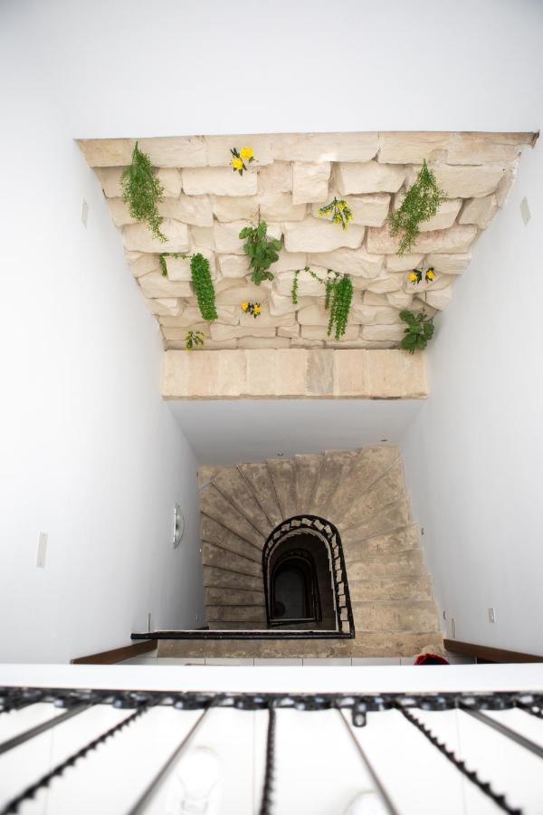 Entire Luxury Sliema Townhouse Steps From Beach Bagian luar foto